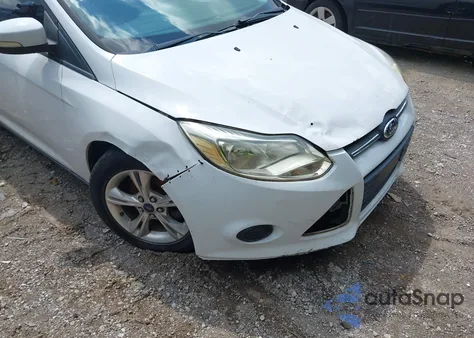 2013 Ford Focus Se z USA, uszkodzony, nr VIN 1FADP3F28DL168373